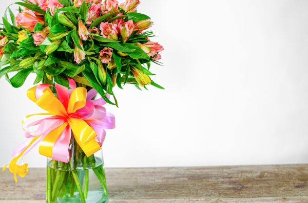 Jarrón con Astromelias (Alstroemeria) - Imagen 3