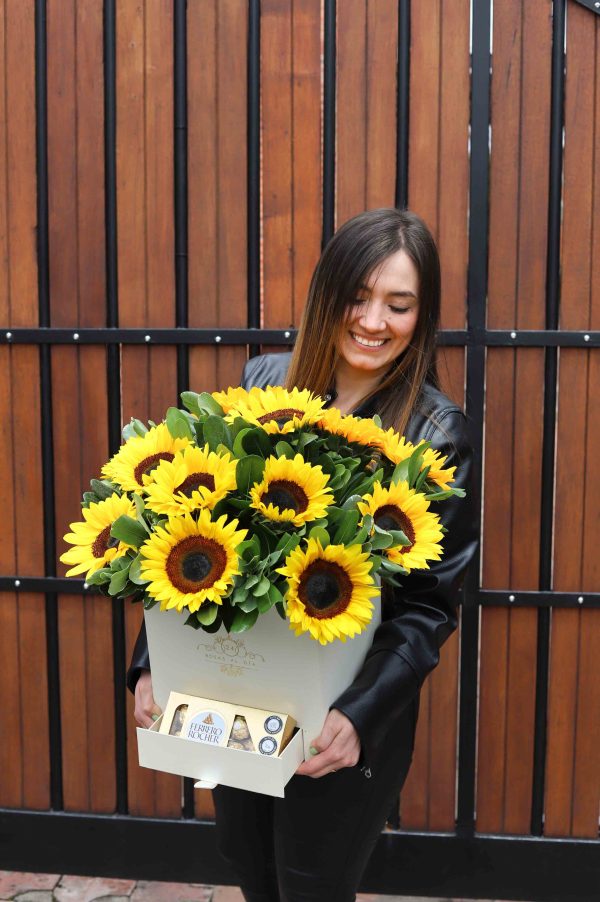 Caja de Girasoles Deluxe - Imagen 7